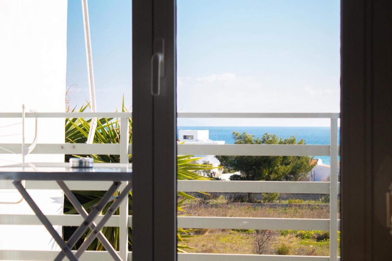 Emvi Apartments III Seaview Near Airport Artemida  Exterior foto
